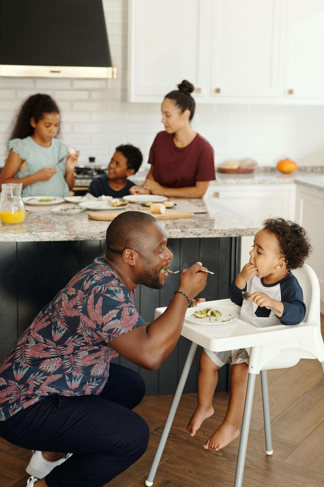 The Power of Early Nutrition: Building Strong and Happy Kids, One Bite at a Time! 🥕